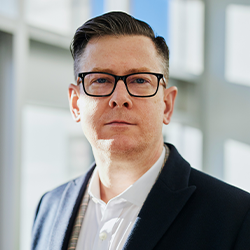 Stéphane - Directeur général associé - Secteur pharmacie